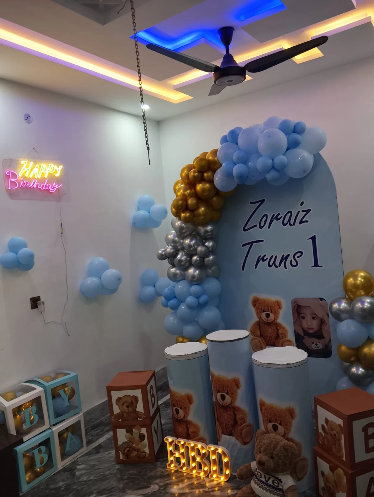 Birthday Decor - Big Arch