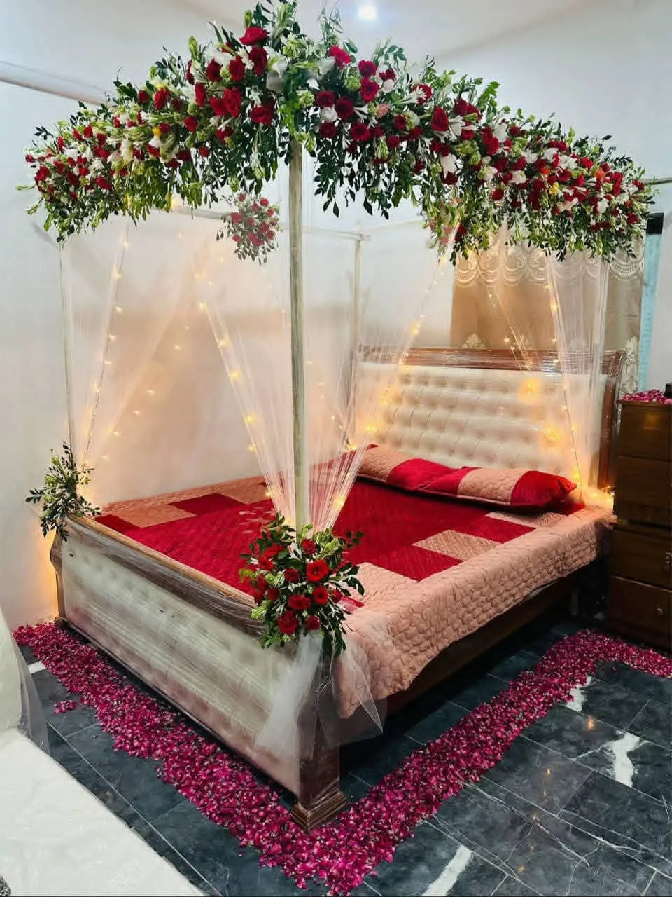 Masehri with Rose, Tube Roase & Marwa 